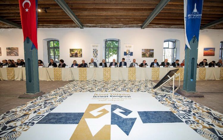 Soyer: “Geleceğin siyasetine yön vermek niyetindeyiz”