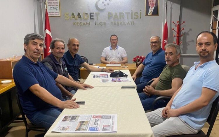 Sinan Tekin’den SP Keşan ilçe yönetimine ziyaret Sinan Tekin’den SP Keşan ilçe yönetimine ziyaret