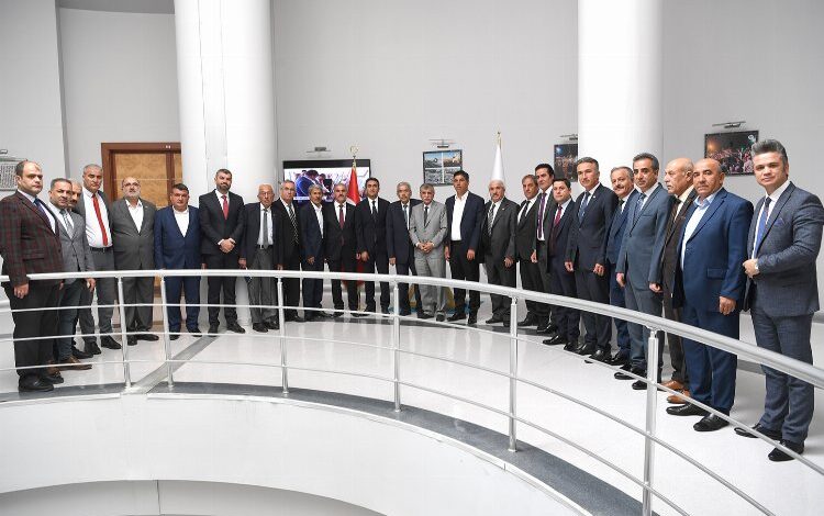Malatyalı muhtarlardan Büyükşehir’e ziyaret