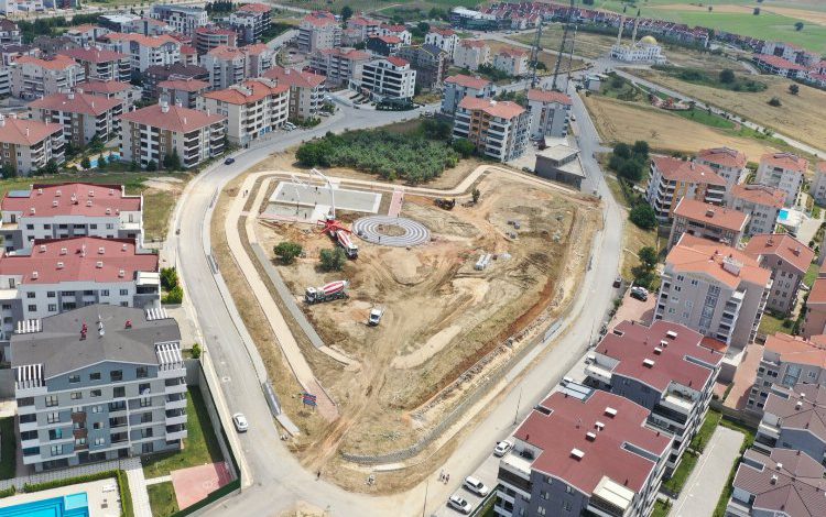 Bursa Göçmen Konutları yeşilleniyor