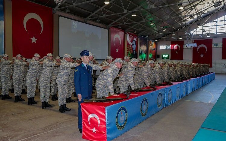 456 sözleşmeli er yemin etti