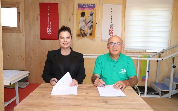 Depremzede çocuklar için anlamlı protokol Depremzede çocuklar için anlamlı protokol