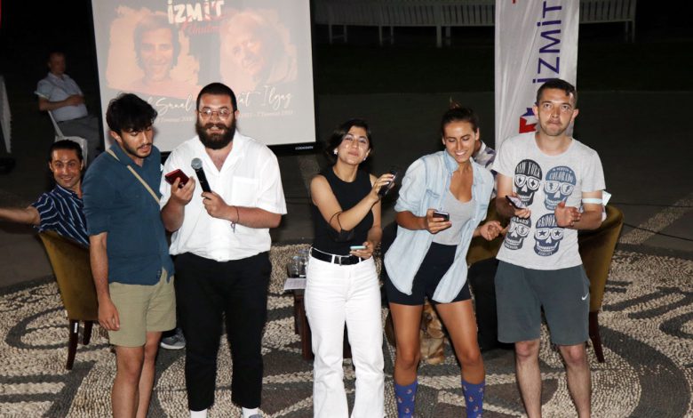 İzmitliler, Rıfat Ilgaz ve Kemal Sunal’ı unutmadı İzmitliler, Rıfat Ilgaz ve Kemal Sunal’ı unutmadı