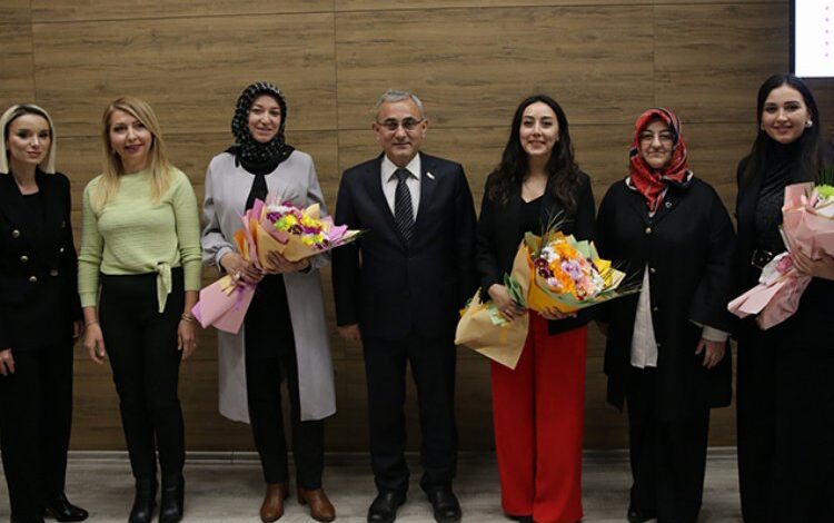 Kütahya’da ‘Kadın Hakları ve Aile İçi İletişim’ semineri