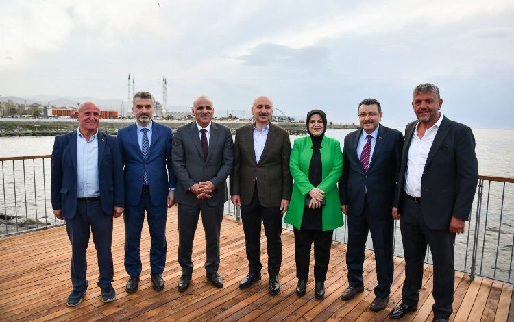 Bakan Karaismailoğlu projeleri yerinde inceledi