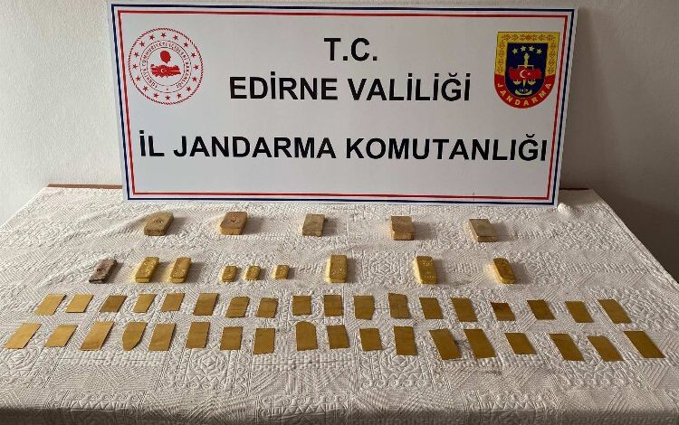 Kapıkule’de kaçak külçe altınlara el konuldu Kapıkule’de kaçak külçe altınlara el konuldu