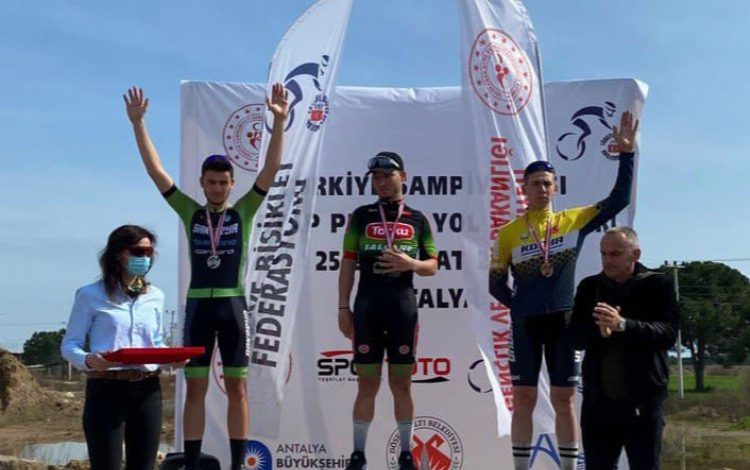 Sakaryalı Efe Örcün Türkiye ikincisi olarak milli takıma davet edildi