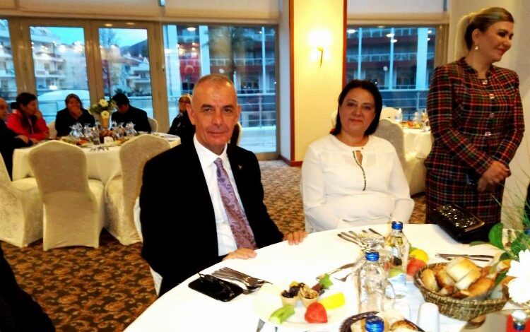 Kaymakam Aksoy’dan yetimlere özel iftar