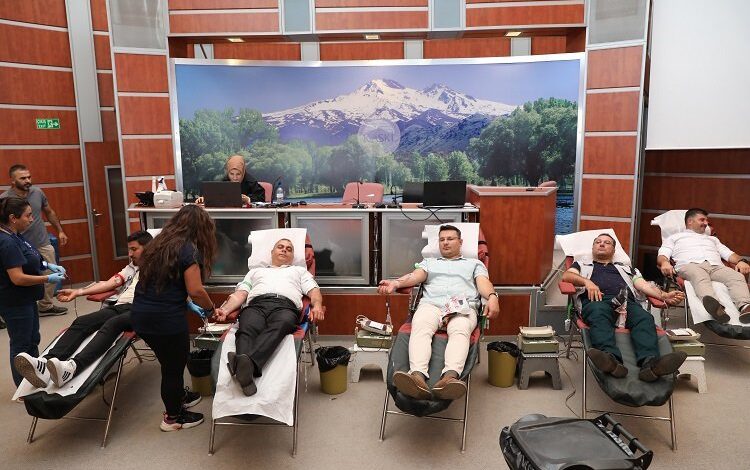 KASKİ’den ERÜ’deki kan bağışına destek KASKİ’den ERÜ’deki kan bağışına destek