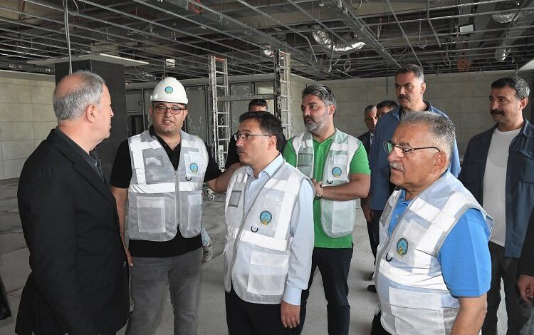 Kayseri protokolünden havaalanı mesaisi