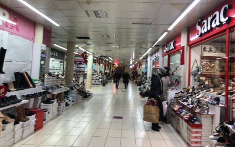 Bursa Nalbantoğlu Çarşısı’nda işler kesat Bursa Nalbantoğlu Çarşısı’nda işler kesat