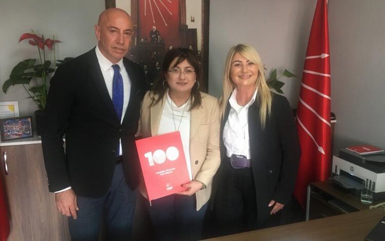 Erdal Aksünger CHP’den Bayraklı’ya talip oldu