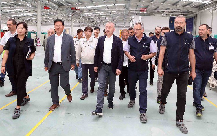 Kocaeli’de Koreli fabrikaya ziyaret