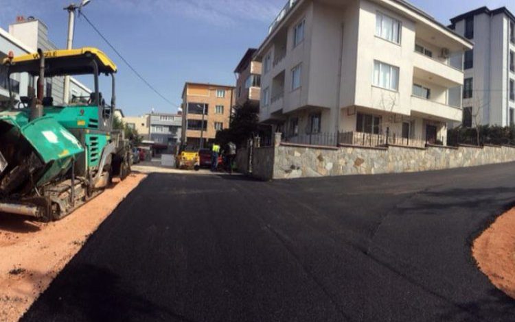 Bursa Osmangazi’de asfalt mesaisi devam ediyor Bursa Osmangazi’de asfalt mesaisi devam ediyor