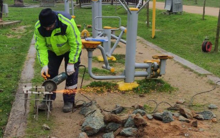 Kocaeli Gebze’de parklar yenileniyor Kocaeli Gebze’de parklar yenileniyor