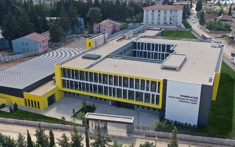 Sabancı Vakfı Hatay için planladığı 3 okuldan ilkini açtı Sabancı Vakfı Hatay için planladığı 3 okuldan ilkini açtı