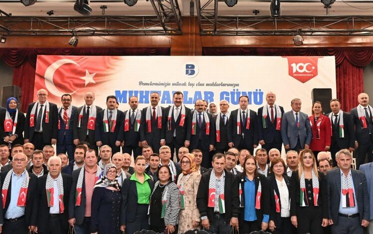 Belediye başkanından muhtarlara ilginç çağrı: Aday olun birlikte seçilelim Belediye başkanından muhtarlara ilginç çağrı: Aday olun birlikte seçilelim