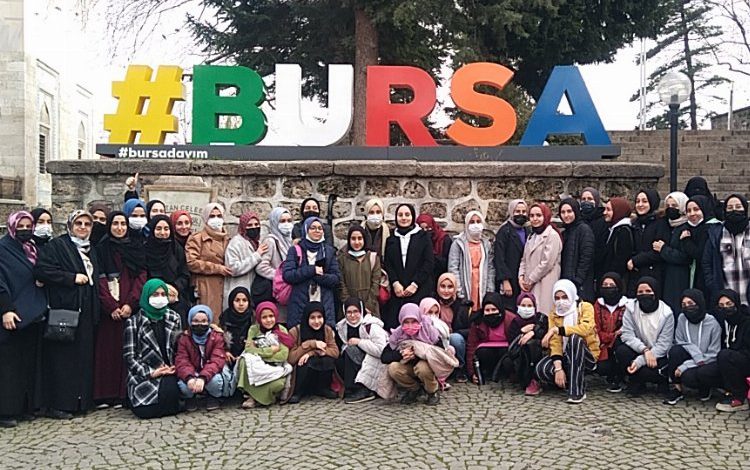 Gençlik Bursa yollarında Gençlik Bursa yollarında