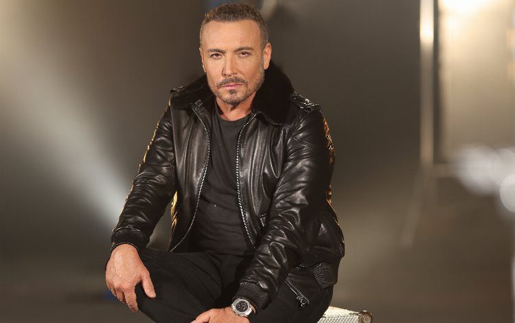 Cenk Eren’e, minik serçeden büyük jest Cenk Eren’e, minik serçeden büyük jest