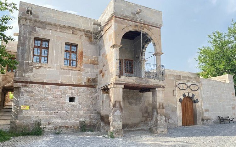 Kayseri Melikgazi tarihi emanetlere sahip çıkıyor Kayseri Melikgazi tarihi emanetlere sahip çıkıyor