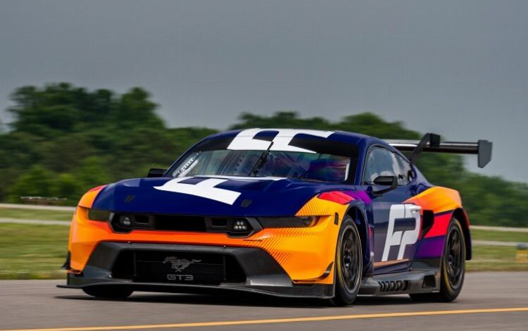 İşte karşınızda yeni Mustang İşte karşınızda yeni Mustang