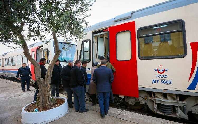 Gaziantep’te Raybüs yolculardan ilgi görüyor Gaziantep’te Raybüs yolculardan ilgi görüyor