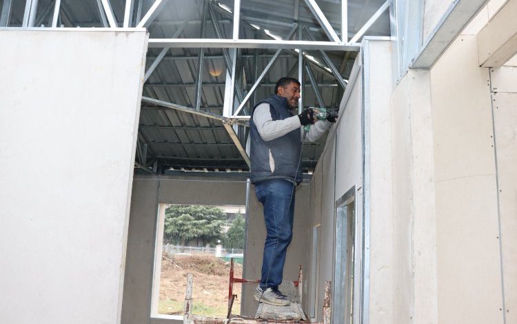 Kocaeli İzmit’te Otizm Spor ve Yaşam Evi  projesinde çalışmalar hızla devam ediyor