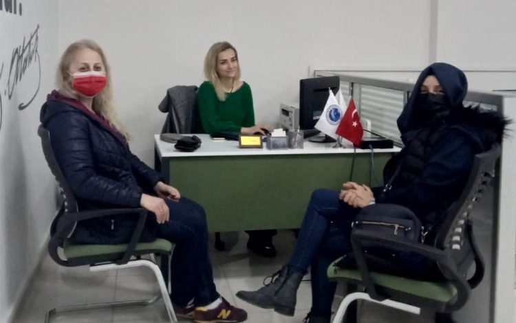 Kocaeli İzmit’te İZGİM’den girişimci kadınlara kredi Kocaeli İzmit’te İZGİM’den girişimci kadınlara kredi