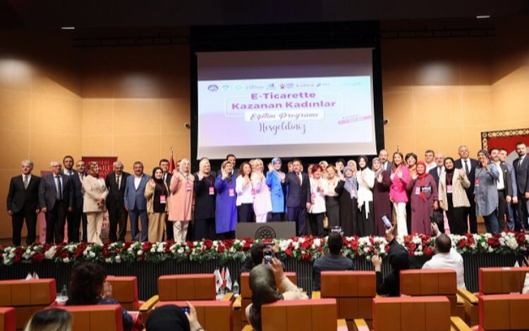 Kayseri’de kadınlar için e-ticaret eğitimi Kayseri’de kadınlar için e-ticaret eğitimi