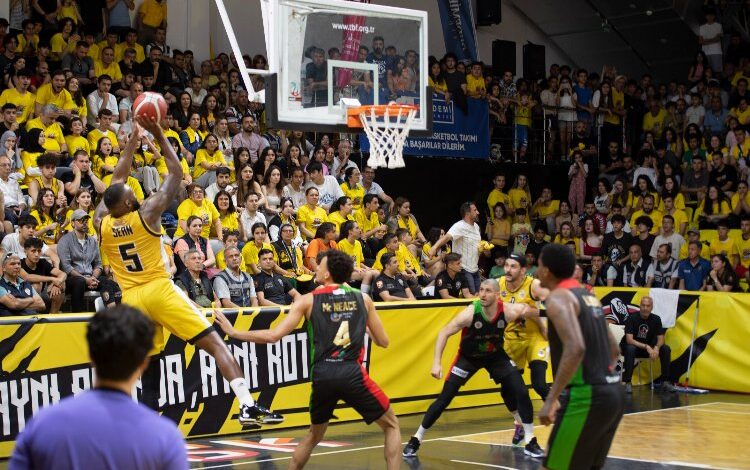 MSK Gözünü Finale Dikti 83-78 MSK Gözünü Finale Dikti 83-78