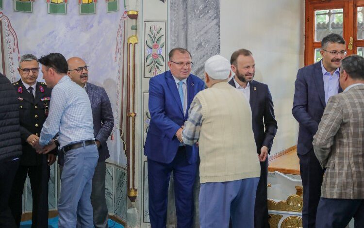 Kütahya Ulucami’de bir araya geldi