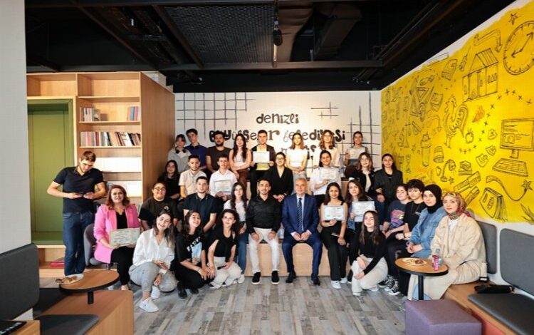 Denizli Büyükşehir ile daha donanımlı gençler yetişiyor