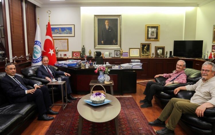 Milletvekillerinden Büyükerşen’e ziyaret Milletvekillerinden Büyükerşen’e ziyaret