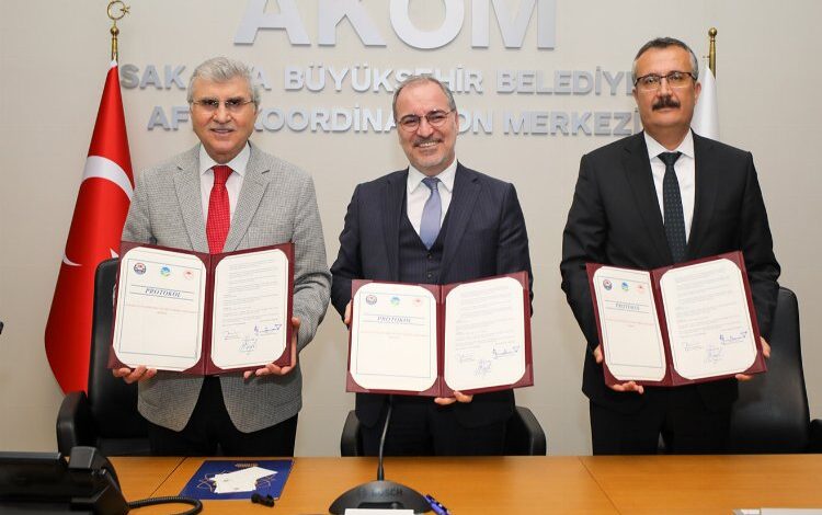 Sakarya’dan çiftçilere sera üst örtüsü desteği Sakarya’dan çiftçilere sera üst örtüsü desteği